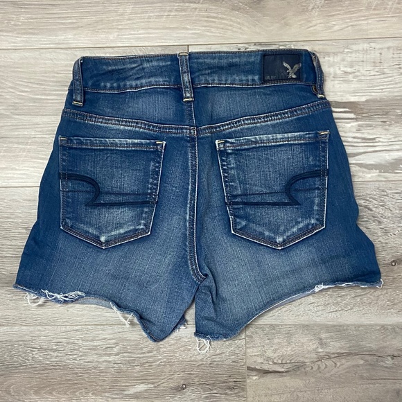 American Eagle Hi Rise Shortie Shorts - Picture 3 of 5
